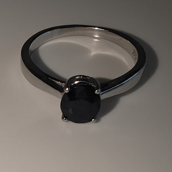 925 Sterling Silver Sapphire Ring larger than a 7 - Picture 6 of 10